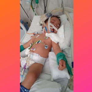 Casal de Itaiópolis cria vaquinha para ajudar filho com paralisia cerebral