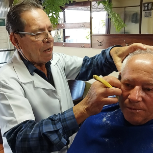 Barbeiro de Mafra celebra 63 anos de profissão com simplicidade e superação