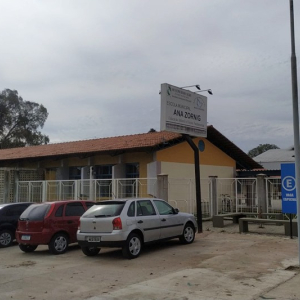 Por problemas estruturais, Educação interdita prédio antigo da Escola Ana Zornig