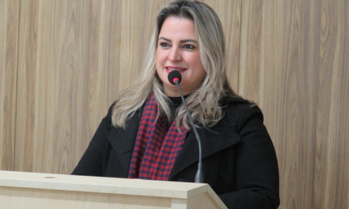 Câmara promulga lei que proíbe uso de linguagem neutra nas escolas de Mafra