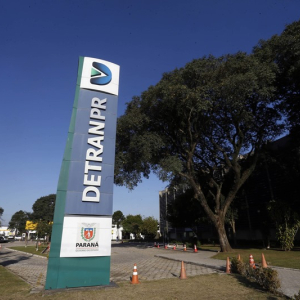 Detran-PR alerta sobre golpe de falsos leilões de veículos