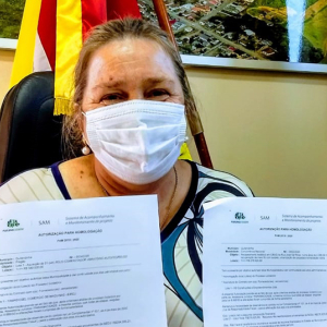 Prefeita de Quitandinha é diagnosticada com covid-19