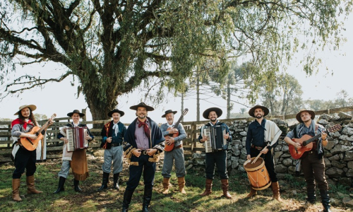 Mega baile com os Serranos e Grupo Marcação é neste sábado, no Raízes da Tradição