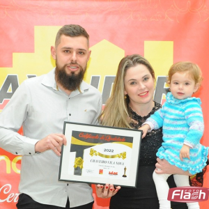 Chaveiro Vila Nova recebe prêmio de empresa destaque do ano em Mafra