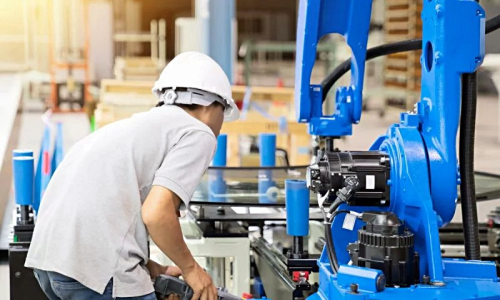 Prefeitura de Rio Negro oferece vagas gratuitas para o curso técnico em Mecânica Industrial