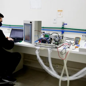 De forma inédita, empresa de Mafra inicia produção de respiradores pulmonares