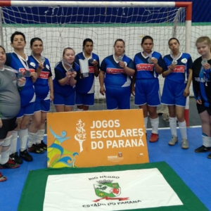 Escola Tia Apolônia recebe medalha de prata nos Jogos Escolares do Paraná