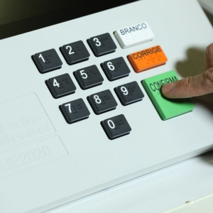 TSE lança simulador de votação na urna eletrônica