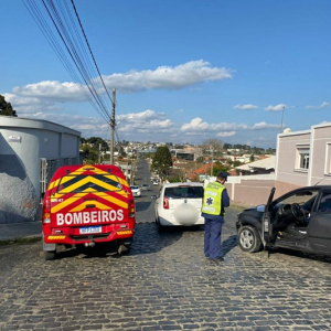 Bebê de um ano fica ferido após acidente de trânsito em Mafra