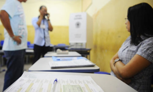 TRE-PR lança campanha para incentivar participação voluntária de mesários nas eleições