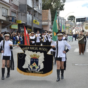 Confira a cobertura fotográfica do Desfile Cívico deste domingo