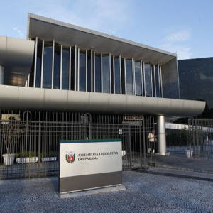 Conheça os 54 deputados estaduais eleitos no Paraná