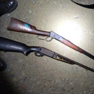 Homem é preso por porte ilegal de arma de fogo na Vila Nova