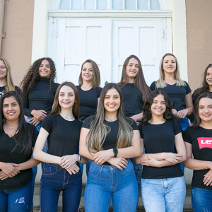 Concurso elege neste sábado a rainha e as princesas da Festa da Colonização