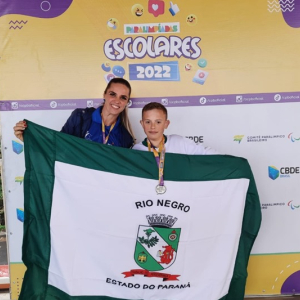 Aluno da Escola Tia Apolônia ganha medalha de ouro nas Paralimpíadas Escolares