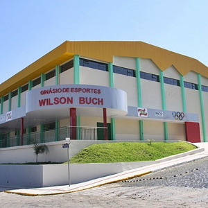 Mafra obtém cessão de uso do Ginásio Wilson Buch por 30 anos