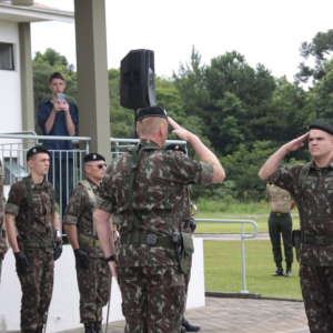 Solenidade marca transmissão do cargo de Adjunto de Comando do 5° RCC