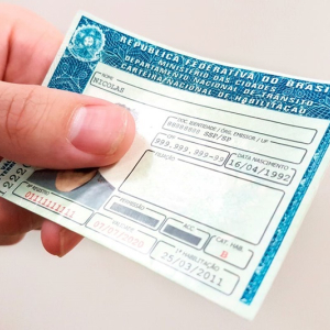 Prazo para renovar carteira de habilitação volta a ser de 30 dias