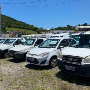 Celesc leiloa veículos com lances a partir de R$ 3,5 mil