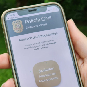 Catarinenses já podem emitir certidão negativa de antecedentes pela internet