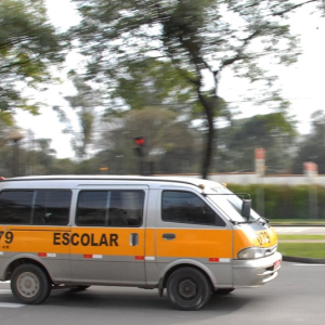 Confira os cuidados recomendados pelo Procon ao contratar transporte escolar