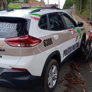 Polícia Militar prende suspeito de furto e recupera motocicleta em Mafra