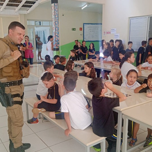 Polícia Militar reforça segurança nas escolas com a Operação Volta às Aulas
