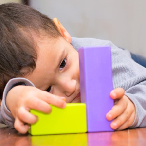 Lei que garante pensão por autismo severo já está em vigor em SC
