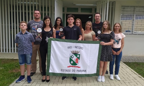 Atletas rionegrenses são premiados no Circuito de Corridas de Rua de Curitiba