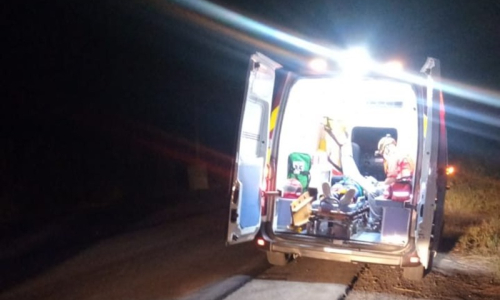 Comandante dos Bombeiros Voluntários socorre motociclista após acidente na SC-114