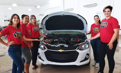 Autoshow promove curso de mecânica básica exclusivo para mulheres em Mafra