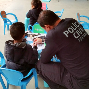 Polícia Civil do Paraná promove mutirão de serviços gratuitos para a comunidade