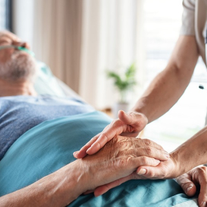 Como cuidar de pacientes acamados em casa?