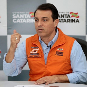 “Quando os catarinenses se unem, qualquer obstáculo pode ser superado”, diz Carlos Moisés
