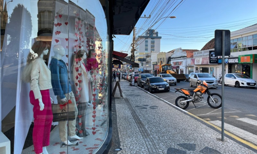 Comércio paranaense cresce 1,4% nos primeiros sete meses do ano