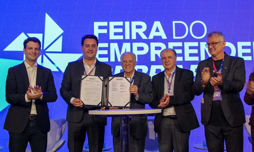 Paraná dispensa licenças e alvarás para atividades consideradas de baixo risco