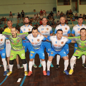 Amigos do XV é bicampeão da Copa Rio Negro de Futsal na categoria quarentinha
