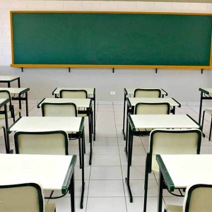 Veja como ficam as aulas nas escolas municipais de Rio Negro