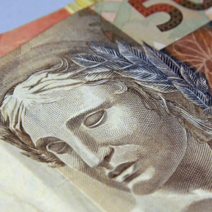 Feirão online da Serasa para quitar dívidas vai até segunda-feira