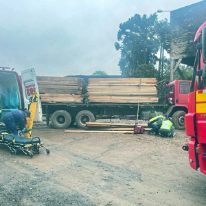 Homem fica ferido após acidente de trabalho em Mafra