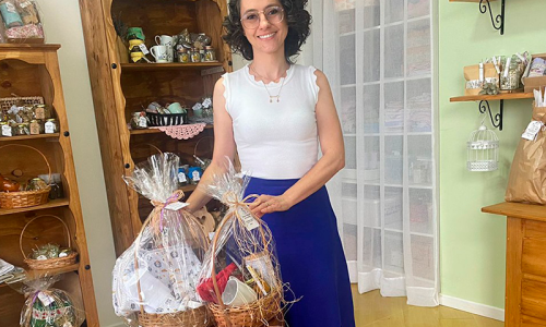 Conheça um ateliê focado em produtos terapêuticos para bebês, chás e presentes