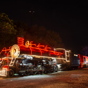 Maria Fumaça iluminada: veja itinerário da locomotiva em Rio Negro e Mafra
