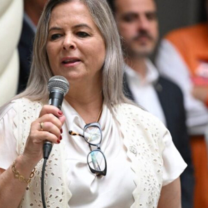 “O que cabe ao Estado é o atendimento e garantia de direitos às pessoas em situação de rua”, diz Maria Zimmermann
