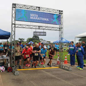 Confira os vencedores da Meia Maratona de Rio Negro