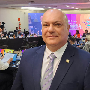 “Manter a excelência dos serviços aos profissionais, empresas e sociedade”, afirma presidente do Crea-SC