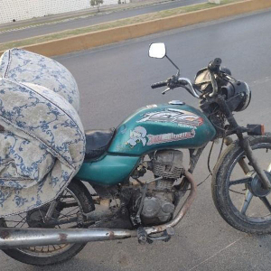 Polícia Militar flagra Honda/CG com placa de outra moto