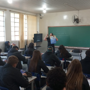 Uninter oferece curso preparatório para o Enem e teste vocacional gratuito