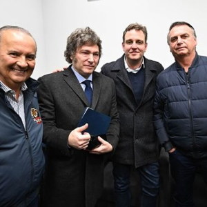 Pré-candidatos do PSD na cola de Bolsonaro em Santa Catarina