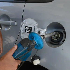 Petrobras reajusta em 7,12% preço da gasolina para distribuidoras