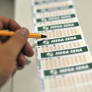Mega-Sena sorteia nesta quarta-feira prêmio acumulado em R$ 9 milhões